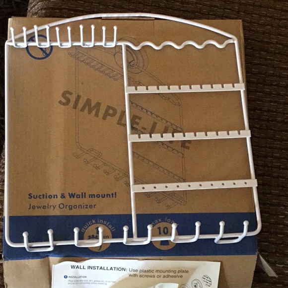 JEWELRY ORGANIZER- suction & wall mount NEW 🎁 - Picture 1 of 5